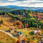 Eco Art Of Living - еко къщи изкуството да живееш Holiday home Pamporovo
