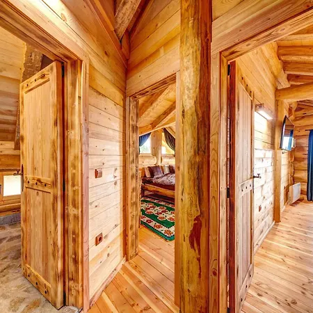 Holiday home Eco Art Of Living - еко къщи изкуството да живееш Pamporovo
